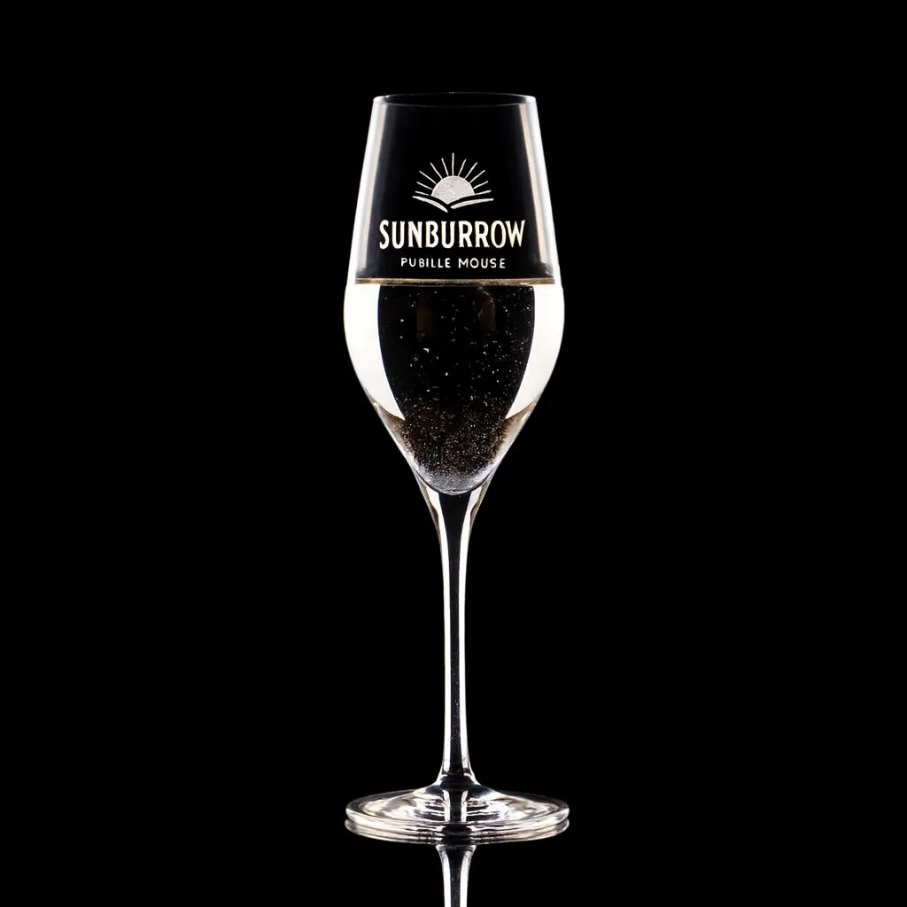 9 oz. Esquisit Flute Glass — custom engraved